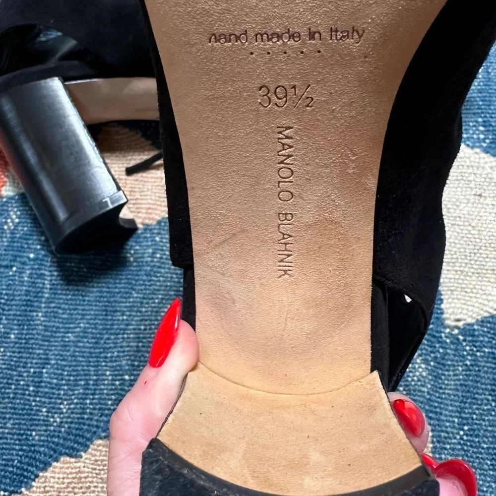 Manolo Blahnik Attal Black Suede Gladiator Lace-up Heeled Sandals - Like new - Picture 16 of 16